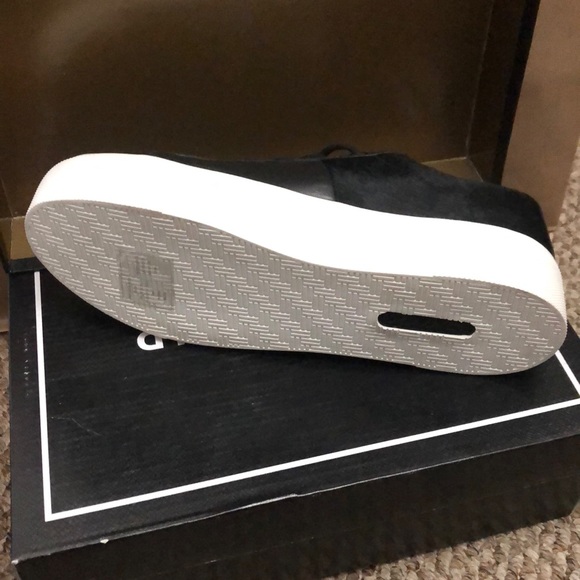 Women shoe - Picture 7 of 11